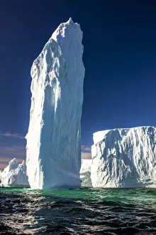 <b class=qtipBold><figcaption>Ice Monolith, Antarctica</figcaption></b><br><em>© Art Wolfe / DanitaDelimont.com</em> Ice Monolith, Antarctica