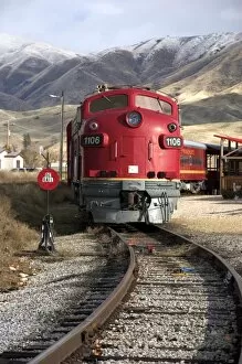 Images Dated 8th January 2006: Idaho Northern and Pacific train in Horseshoe Bend, Idaho
