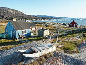 Images Dated 4th September 2017: Inuit village Oqaatsut (once called Rodebay) located in Disko Bay. Greenland, Denmark