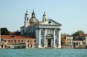Images Dated 29th September 2004: Italy, Venice, Church of Santa Maria Del Rosario along Guidecca Canal
