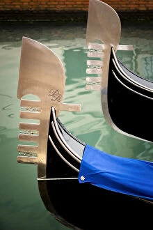 Images Dated 6th January 2008: Italy, Venice. Iconic bows of gondolas. Credit as: Jim Nilsen / Jaynes Gallery / DanitaDelimont