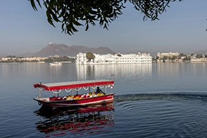 Jag Mandir. Lake Pichola. Udaipur Rajasthan. India Jag Mandir. Lake Pichola. Udaipur Rajasthan. India