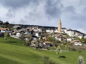 Images Dated 22nd April 2012: Jenesien (san genesio atesino) above city of Bozen (Bolzano)