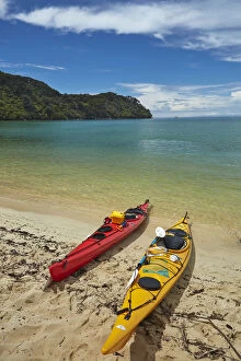 Kayaking Gallery: Kayaks, Bark Bay, Abel Tasman National Park, Nelson Region, South Island, New Zealand