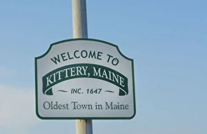Kittery Maine sign of Welcome old town settled in 1647 oldest town in Maine Kittery Maine sign of Welcome old town settled in 1647 oldest town in Maine