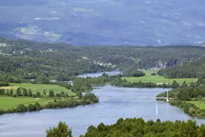 Images Dated 17th December 2003: Laggen River river valley, Ringebu norway