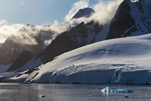 Landscape of snow covered island in South Atlantic Ocean, Antarctica Landscape of snow covered island in South Atlantic Ocean, Antarctica