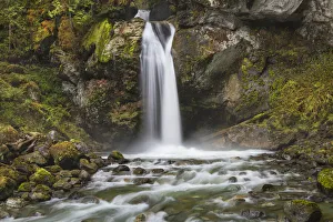 Lazy Bear Falls, Mount Baker-Snoqualmie National Forest, North Cascades, Washington State Lazy Bear Falls, Mount Baker-Snoqualmie National Forest, North Cascades, Washington State