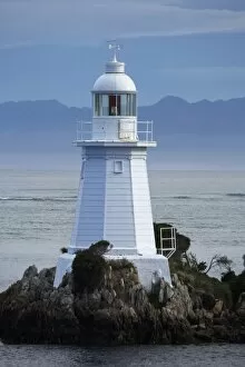 Images Dated 14th February 2010: Lighthouse, Entrance Island, Hells Gates, Entrance to Macquarie Harbour, Western Tasmania