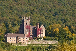 The Mittelburg (Middle Castle) and Neckar River, Neckarsteinach, Germany The Mittelburg (Middle Castle) and Neckar River, Neckarsteinach, Germany
