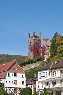 The Mittelburg (Middle Castle) in Neckarsteinach, Germany The Mittelburg (Middle Castle) in Neckarsteinach, Germany