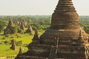 Myanmar. Bagan. The plain of Bagan is dotted with hundreds of temples Myanmar. Bagan. The plain of Bagan is dotted with hundreds of temples