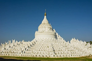 Myanmar. Mandalay. Mingun. Hsinphyumae Pagoda Myanmar. Mandalay. Mingun. Hsinphyumae Pagoda