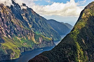 National Collection: New Zealand, South Island, Fiordland National Park, Milford Sound
