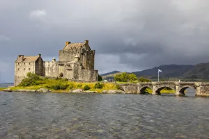 The original castle was built on this site in the 13th century to protect the lands of The original castle was built on this site in the 13th century to protect the lands of