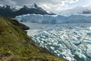 Images Dated 14th February 2005: Perito Moreno Glacier, Santa Cruz Province, Patagonia, Argentina, near El Calafate