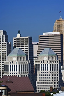 Proctor & Gamble world headquarters and skyline of Cincinnati, Ohio Proctor & Gamble world headquarters and skyline of Cincinnati, Ohio