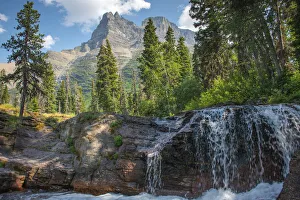 Reynolds Mountain and Virginia Falls, Glacier National Park, Montana, USA Reynolds Mountain and Virginia Falls, Glacier National Park, Montana, USA