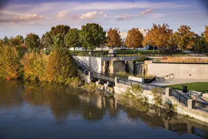 Riverfront promenade, White River State Park, Indianapolis, Indiana, USA Riverfront promenade, White River State Park, Indianapolis, Indiana, USA