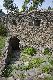 the romanic church of Cisnadioara with walls to defend the church and the citizens the romanic church of Cisnadioara with walls to defend the church and the citizens