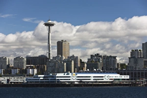 The Seattle Aquarium seen from the water with the Seattle skyline and Space Needle The Seattle Aquarium seen from the water with the Seattle skyline and Space Needle