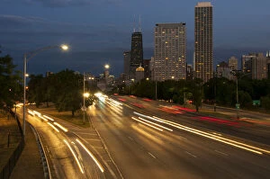 Images Dated 10th July 2011: Skyline at dusk from North Avenue bridge, Lake Shore Drive