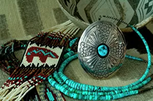 Images Dated 26th October 2006: Southwest, American Indian art & handicrafts. Navajo blanket, beadwork, turquoise necklace