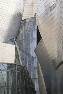 Spain, Bilbao. Guggenheim Museum designed by architect Frank Gehry, reflective titanium Spain, Bilbao. Guggenheim Museum designed by architect Frank Gehry, reflective titanium