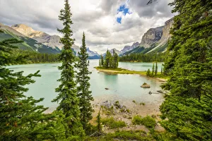 Spirit Island View, Maligne Lake, Alberta, Canada Spirit Island View, Maligne Lake, Alberta, Canada