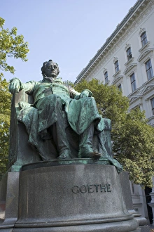 Statue of Johann Wolfgang von Goethe outside the Burggarten, Vienna, Austria Statue of Johann Wolfgang von Goethe outside the Burggarten, Vienna, Austria