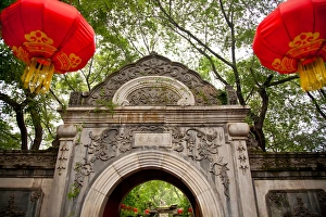 Stone Gate Garden Red Lanterns Prince Gongs Mansion, Beijing China Stone Gate Garden Red Lanterns Prince Gongs Mansion, Beijing China