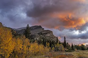 Sunrise clouds over Bear Mountain in Glacier National Park, Montana, USA Sunrise clouds over Bear Mountain in Glacier National Park, Montana, USA
