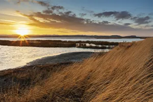 Fairfield Gallery: Sunset skies at Freezeout Lake Wildlife Management Area near Choteau, Montana, USA
