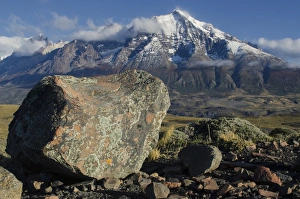 Torres del Paine mountain range, Torres del Paine National Park, Patagonia, Magellanic region Torres del Paine mountain range, Torres del Paine National Park, Patagonia, Magellanic region