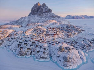 Greenland Collection: Town Uummannaq during winter in northern West Greenland beyond the Arctic Circle