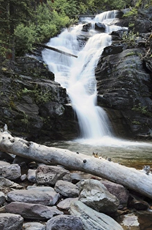 Twin Falls: Glacier National Park, Montana, USA Twin Falls: Glacier National Park, Montana, USA