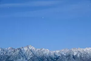 Images Dated 19th March 2012: USA, California, Lone Pine. Venus and Saturn seen over Lone Pine Peak and Mount Whitney