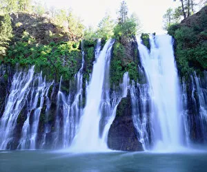 Images Dated 6th May 2014: USA; California; McArthur-Burney Falls State Park; Burney Falls