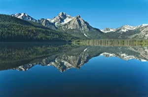 Images Dated 6th July 2011: USA, ID, Sawtooth Mts. NRA, Mt. McGowan Reflected in Stanley Lake