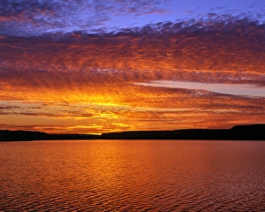 USA, Oregon. Sunset over Lake Umatilla. Credit as: Steve Terrill / Jaynes Gallery USA, Oregon. Sunset over Lake Umatilla. Credit as: Steve Terrill / Jaynes Gallery