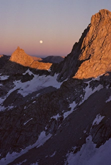 USA, Sawtooth Peak, Sunset, Moonrise, Sequoia and Kings Canyon National Park, California USA, Sawtooth Peak, Sunset, Moonrise, Sequoia and Kings Canyon National Park, California