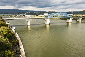USA, Tennessee. Chattanooga, Appalachia, Tennessee River Basin view from Hunter Art USA, Tennessee. Chattanooga, Appalachia, Tennessee River Basin view from Hunter Art
