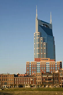 Images Dated 31st October 2005: USA, Tennessee, Nashville: Downtown & Bell South Tower