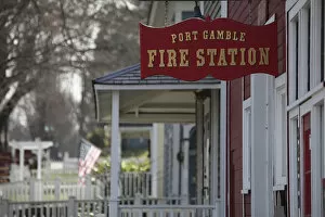 USA, Washington, Port Gamble. Sign for the local fire station. Credit as: Don Paulson
