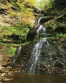 Images Dated 12th February 2013: USA, West Virginia, View of Cathedral Falls in autumn