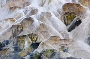 Images Dated 11th January 2009: USA, Wyoming, Yellowstone National Park. Close-up of Palette Spring waterfall. Credit as