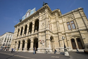 The Vienna State Opera House (Wiener Staatsoper), Vienna, Austria The Vienna State Opera House (Wiener Staatsoper), Vienna, Austria