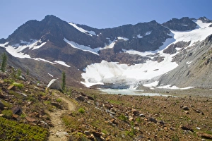 WA, Glacier Peak Wilderness, Upper Lyman Lake, and the Lyman Glacier WA, Glacier Peak Wilderness, Upper Lyman Lake, and the Lyman Glacier