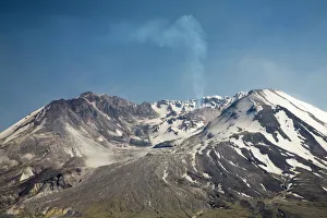 WA, Mount Saint Helens National Volcanic Monument, Mt. St. Helens, crater and lava dome WA, Mount Saint Helens National Volcanic Monument, Mt. St. Helens, crater and lava dome