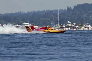 Images Dated 5th August 2012: WA, Seattle, Seafair, Unlimited Hydroplane Races, Lake Washington